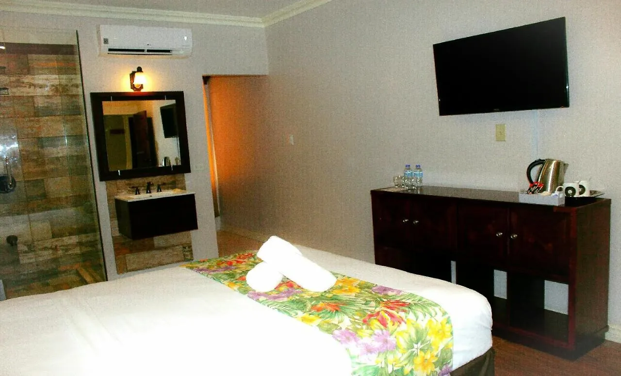 Serene Inn Tobago Carnbee Village 0*,  Trinidad And Tobago