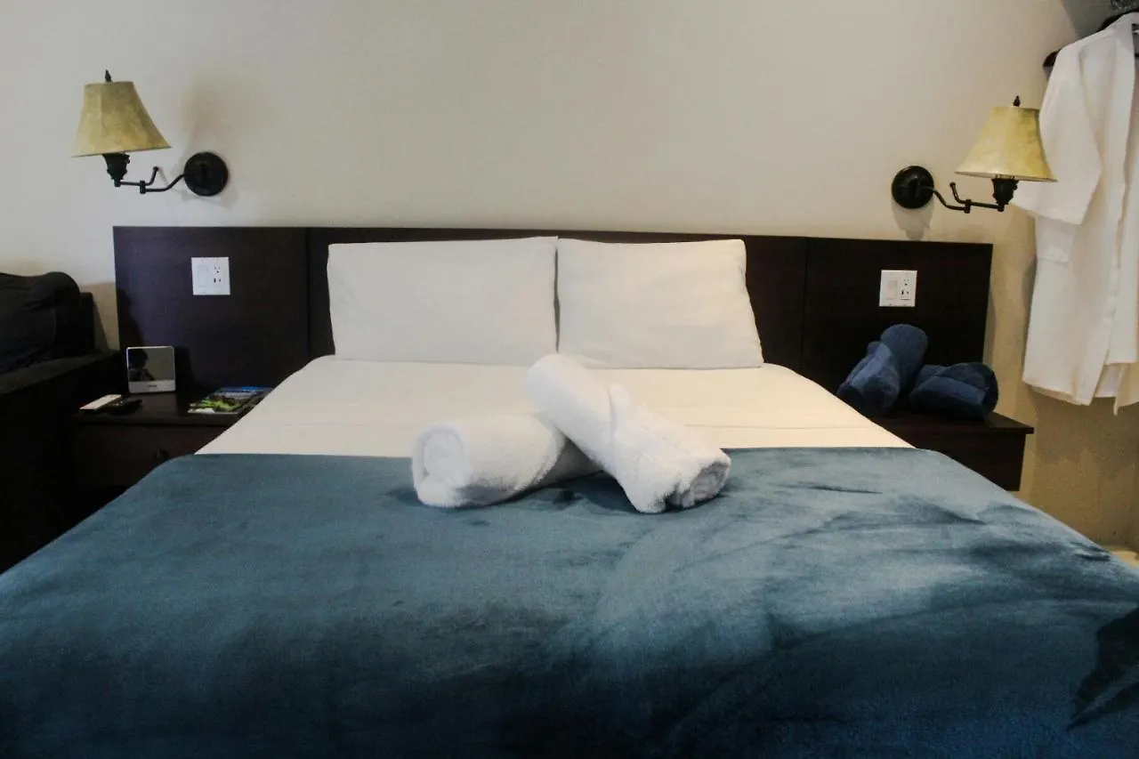 Serene Inn Tobago Carnbee Village 0*,  Trinidad And Tobago