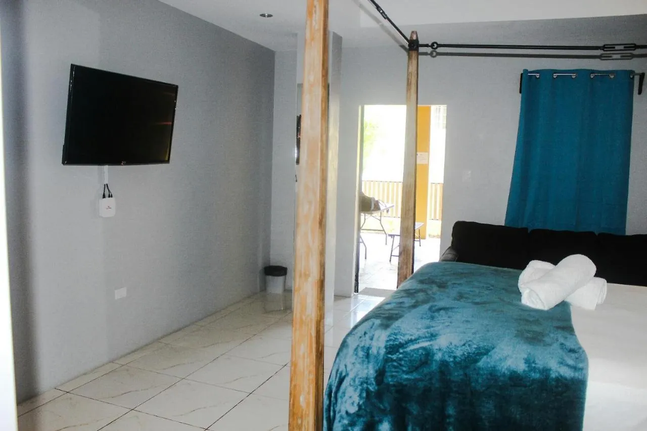 Serene Inn Tobago Carnbee Village 0*,