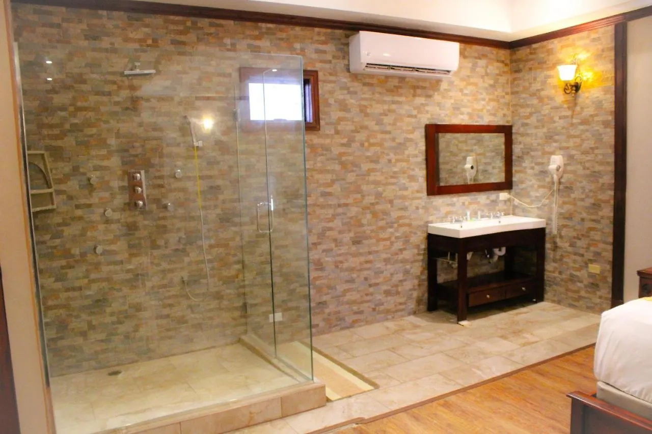 Bed & Breakfast Serene Inn Tobago Carnbee Village Trinidad en Tobago