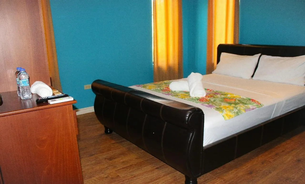 Bed & Breakfast Serene Inn Tobago Carnbee Village