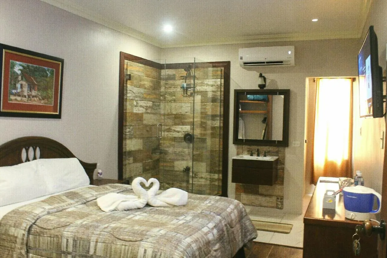 Bed & Breakfast Serene Inn Tobago Carnbee Village